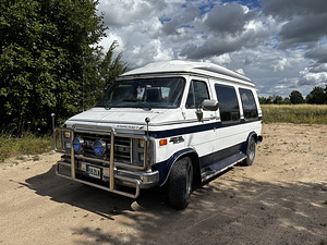 Chevy G20 Starcraft (1 фото из 11)