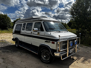 Chevy G20 Starcraft (2 фото из 11)