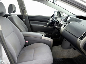 Toyota Prius Comfort ATM 1.5 57kW (6 foto / 8)