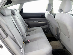 Toyota Prius Comfort ATM 1.5 57kW (7 foto / 8)