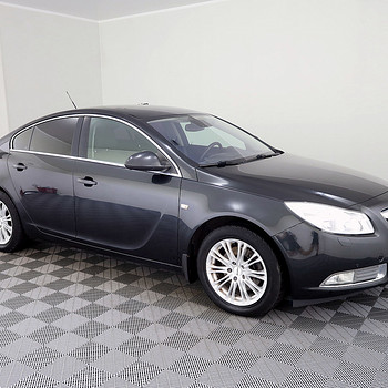 Opel Insignia Comfort 1.6 132kW