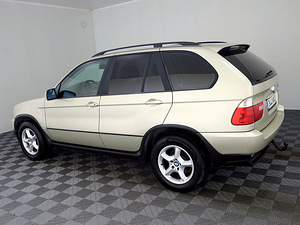 BMW X5 Comfort ATM 2.9 D 135kW (4 foto / 7)