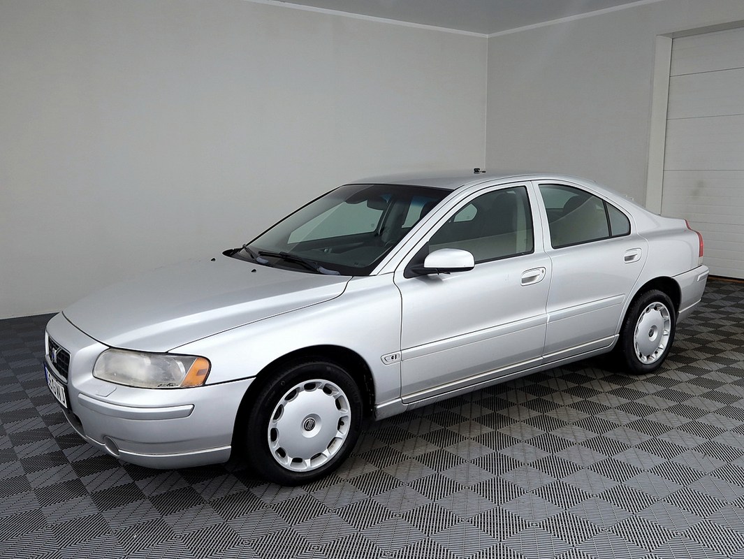 Volvo S60 Summum Facelift 2.4 103kW