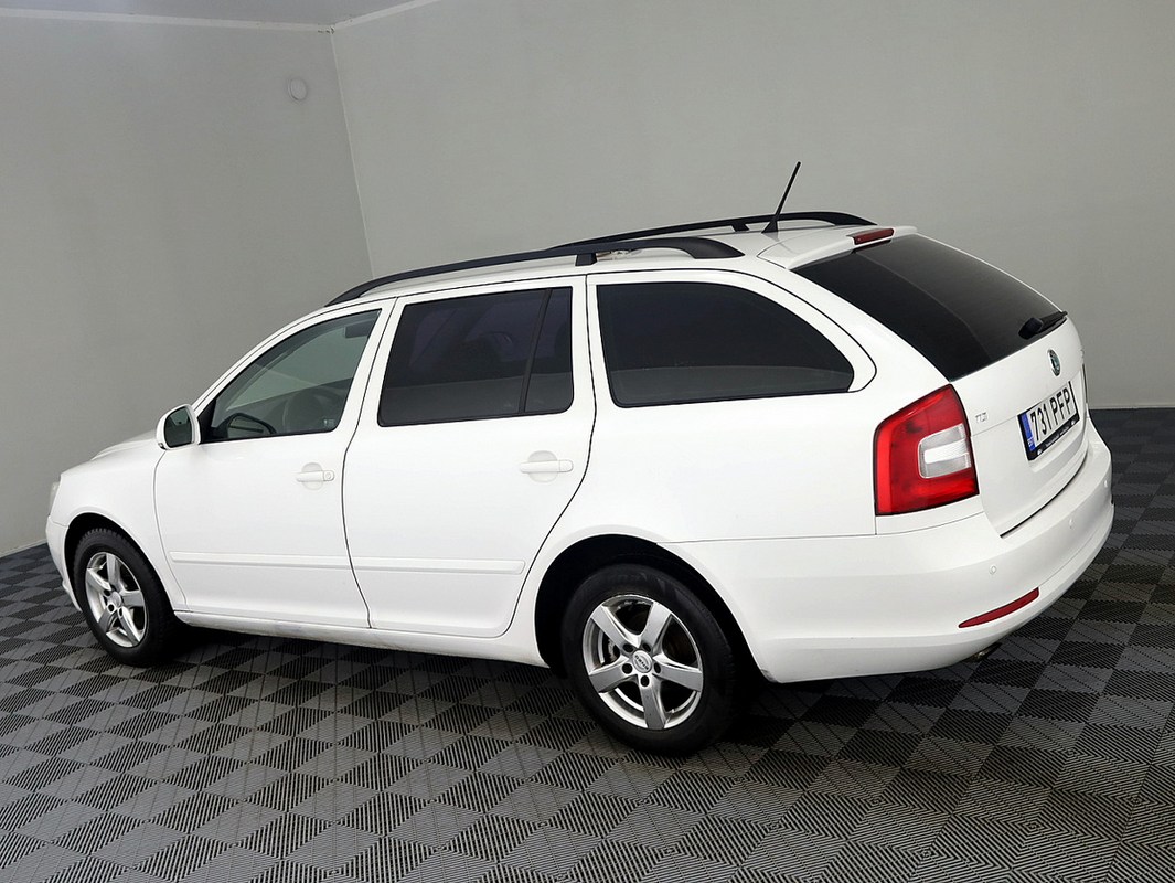 Skoda Octavia Comfortline Facelift ATM 1.6 TDI 77kW