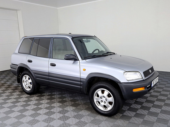Toyota RAV4 Luxury ATM 2.0 95kW