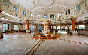 TITANIC PALACE & AQUA PARK BEACH RESORT (5 foto / 10)