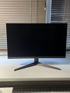 Монитор LG UltraGear (2 фото из 3)
