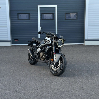 Husqvarna Vitpilen 401
