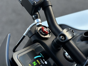 Husqvarna Vitpilen 401 (7 фото из 10)