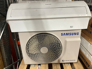 Samsung AR09NXWXCWKN (1 фото из 3)