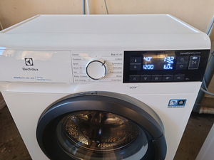 Стиральная машина Elektrolux 40 см с гарантией (5 фото из 6)