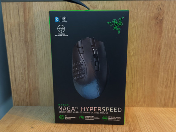 Mängurihiir Naga v2 Hyperspeed