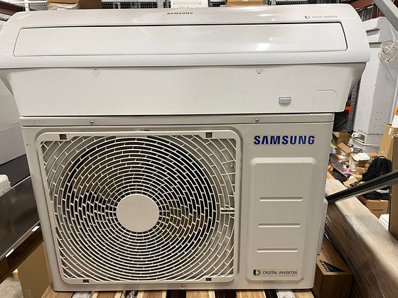 Samsung AR12NXFSPWKN / AR12NXFSPWKX