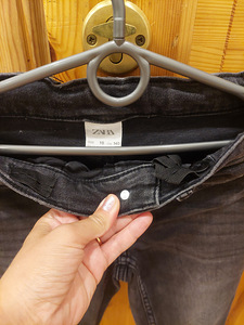 Брюки Zara, р. 140 (2 фото из 4)