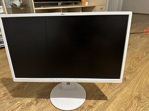 Skip to the beginning of the images gallery Fujitsu B24-8 TE (3 foto / 5)