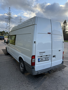 Ford Transit (4 фото из 13)