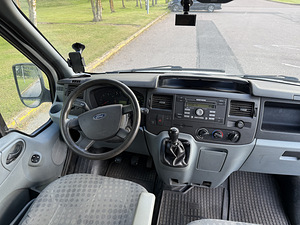 Ford Transit (5 фото из 13)