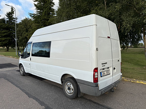 Ford Transit (2 фото из 13)