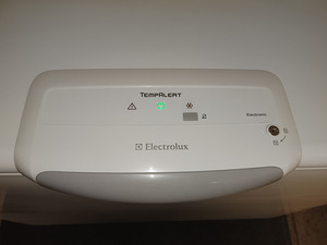 Гарантия на морозильник Electrolux (3 фото из 3)