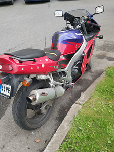 Kawasaki zx600-A2 (7 фото из 10)