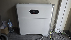 Hübriidinverter Huawei SUN2000-10KTL-M1, aku 5kWh, muundur, (2 foto / 7)