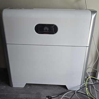 Hübriidinverter Huawei SUN2000-10KTL-M1, aku 5kWh, muundur,