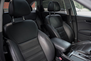 Kia Sorento Rebel (13 фото из 15)