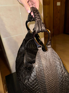 Оригинальная сумка GIORGIO ARMANI, производство Италия. (4 фото из 10)