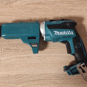 Makita DFS452 akulintkruvikeeraja. Makita kruvikeeraja kipsplaadi jaoks