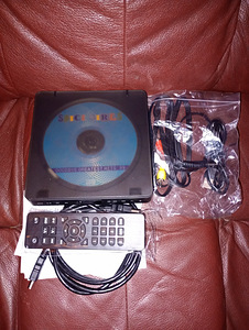 DVD-плеер с пультом, новый в упаковке (3 фото из 3)