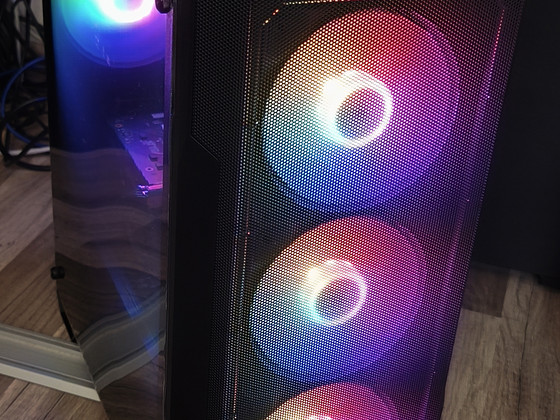 Ryzen5 1600/GTX 1660/RAM16GB/SSD256/HDD500