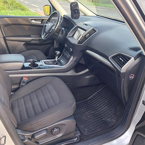 M: Ford Galaxy 2.0 110kw 2016 (8 foto / 13)