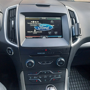 M: Ford Galaxy 2.0 110kw 2016 (6 foto / 13)