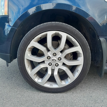 R 22 Land Rover