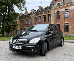 Mercedes B 170 (1 фото из 10)