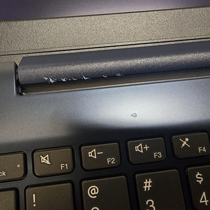 Ноутбук Lenovo Ideapad 1 15itu7 + Зарядка (2 фото из 9)