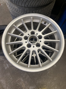 Диски BMW (1 фото из 2)