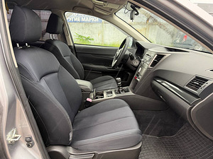 Subaru Legacy Comfort 2.0 TD 110kW (6 foto / 7)