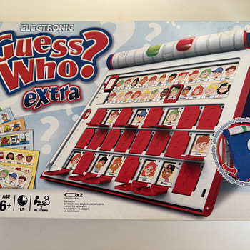 Настольная игра Electronic Guess Who? Extra от Hasbro