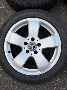16" Mercedes-Benz originaalveljed 5x112 + naastrehvid 205/55 (5 foto / 7)