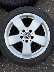 16" Mercedes-Benz originaalveljed 5x112 + naastrehvid 205/55 (6 foto / 7)