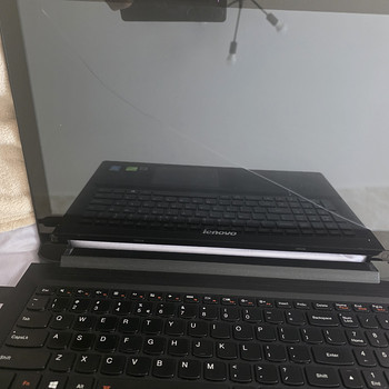 Ноутбук и планшет Lenovo