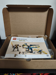 LEGO 71796 Elemental Dragon vs. The Empress Mech (1 foto / 3)