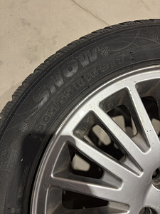 Volvo 205/55 R16 Karmoran (2 foto / 3)