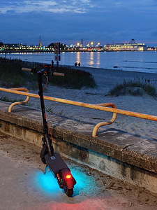 LIKE NEW - Xiaomi Electric Scooter 5 Max (2 foto / 7)