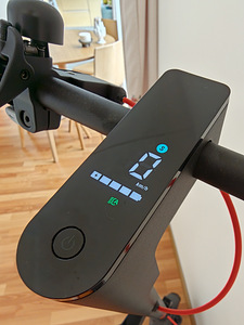 LIKE NEW - Xiaomi Electric Scooter 5 Max (5 foto / 7)
