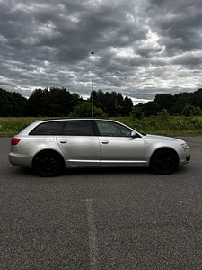 Audi A6C6 3.0 Quattro (6 foto / 10)