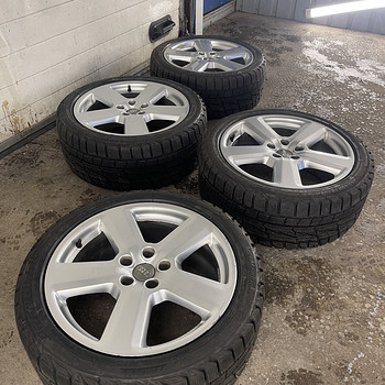 Audi original R18 5x112 + 245/40/18