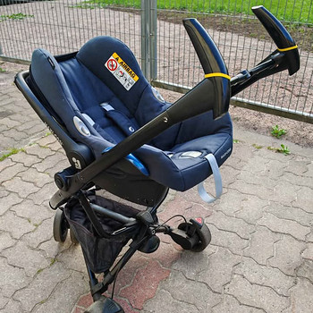 Автолюлька Maxi-Cosi CabrioFix + база EasyFix (Isofix) + рама коляски