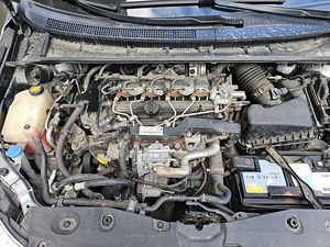 Müün Ukraina registreeringuga Toyota Avensist (15 foto / 15)